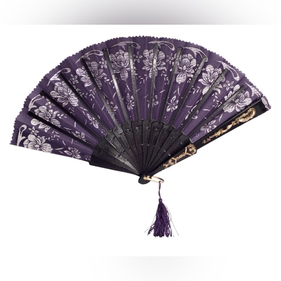 Spanish Design Decorative Fan. Pre owned - Picture 1 of 3